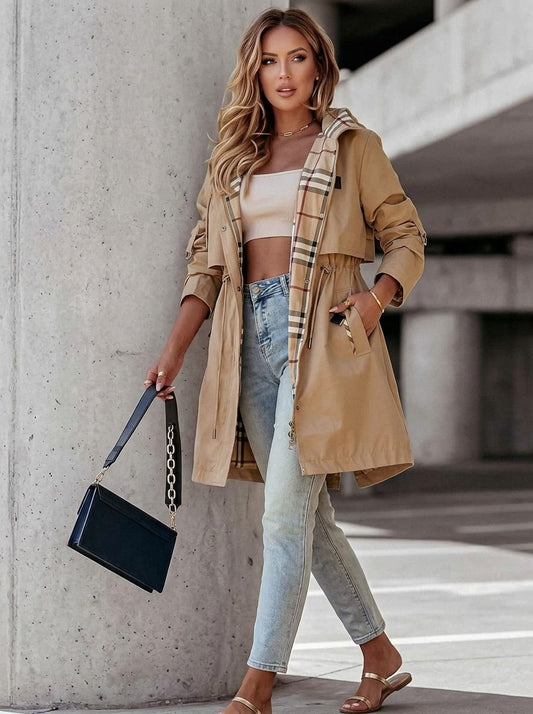 Gwen | Trenchcoat met capuchon en geruite voering