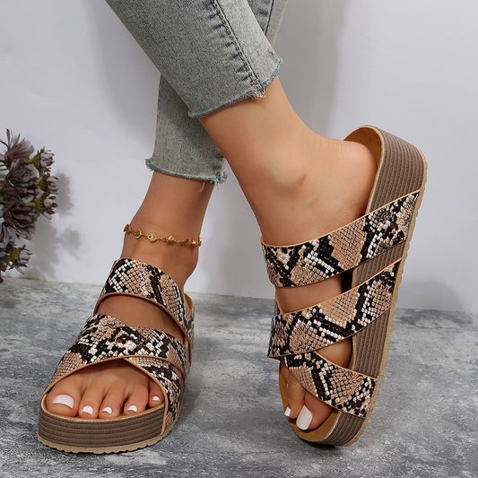 Liv | Plateausandalen met gevlochten bandjes