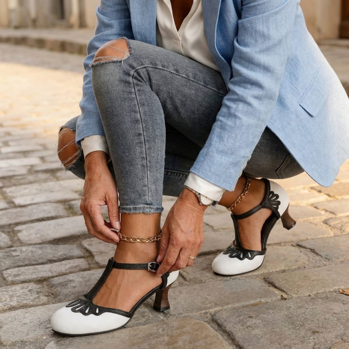 Silke | Pumps met T-band en blokhak