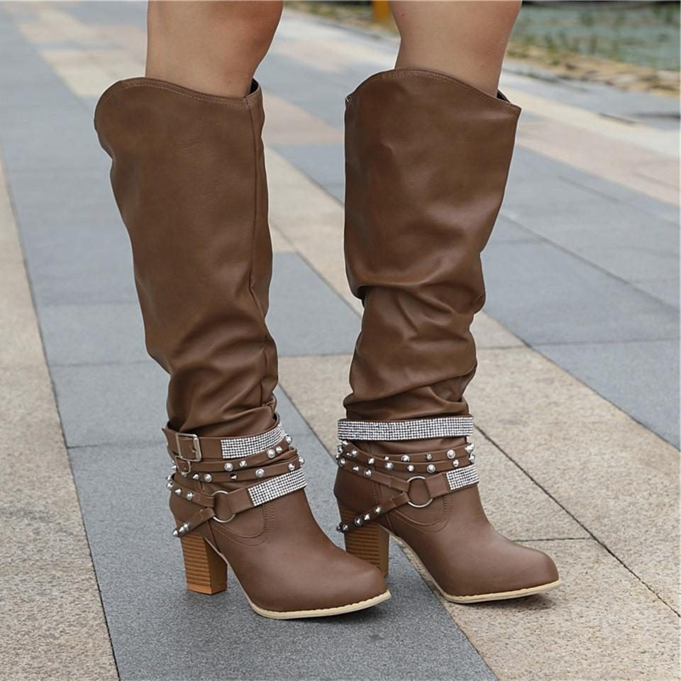 Jolien | Laarzen met studs op de hiel