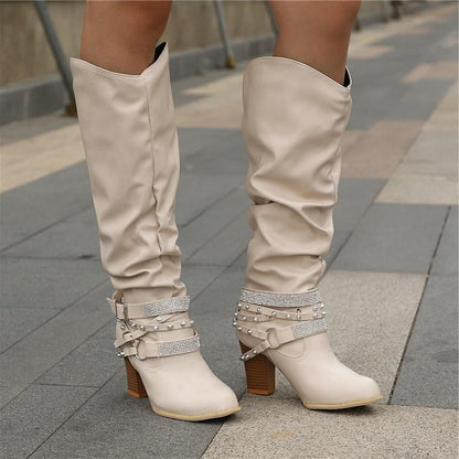 Jolien | Laarzen met studs op de hiel