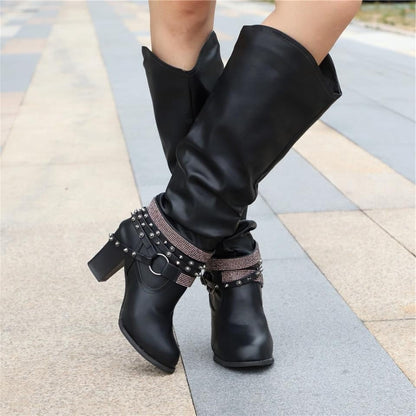 Jolien | Laarzen met studs op de hiel