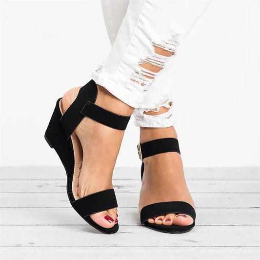 Emma | Sleehaksandalen met enkelband