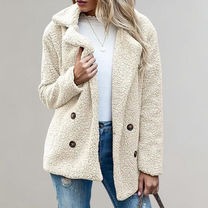 Odette | Dubbelrijige blazer met teddystructuur
