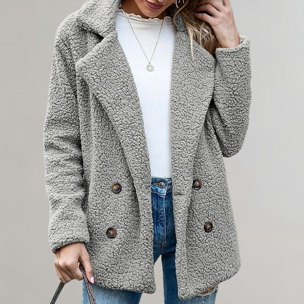 Odette | Dubbelrijige blazer met teddystructuur