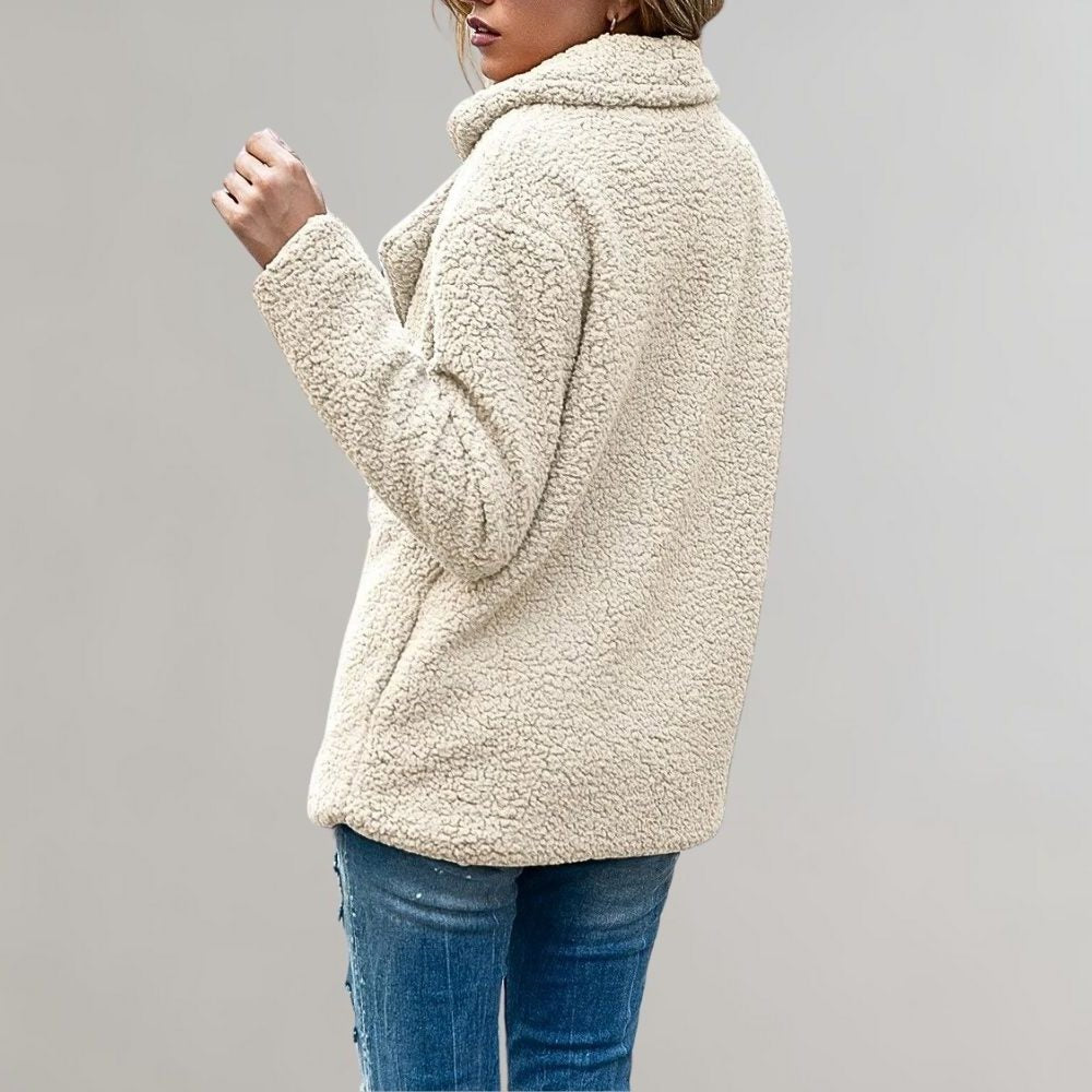 Odette | Dubbelrijige blazer met teddystructuur