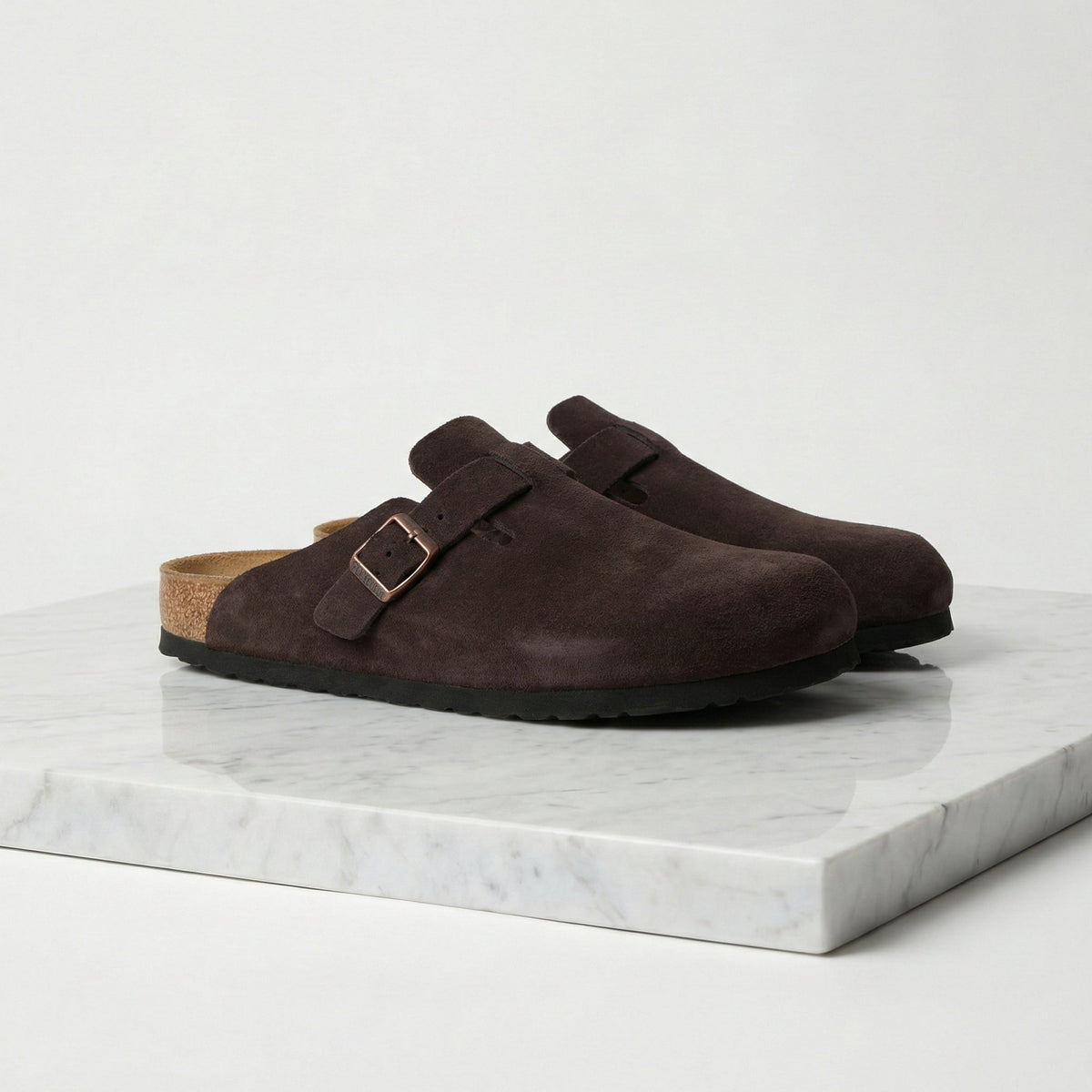 Bas | Suède clogs met gladde binnenzool