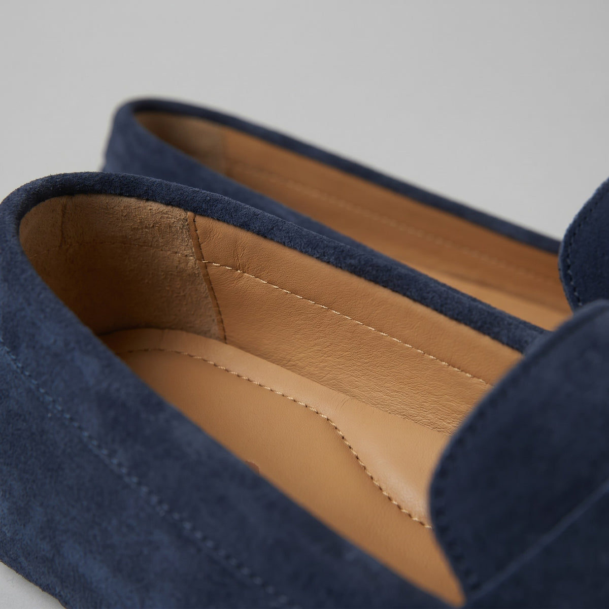 Pim | Suède loafers met brede dwarsband