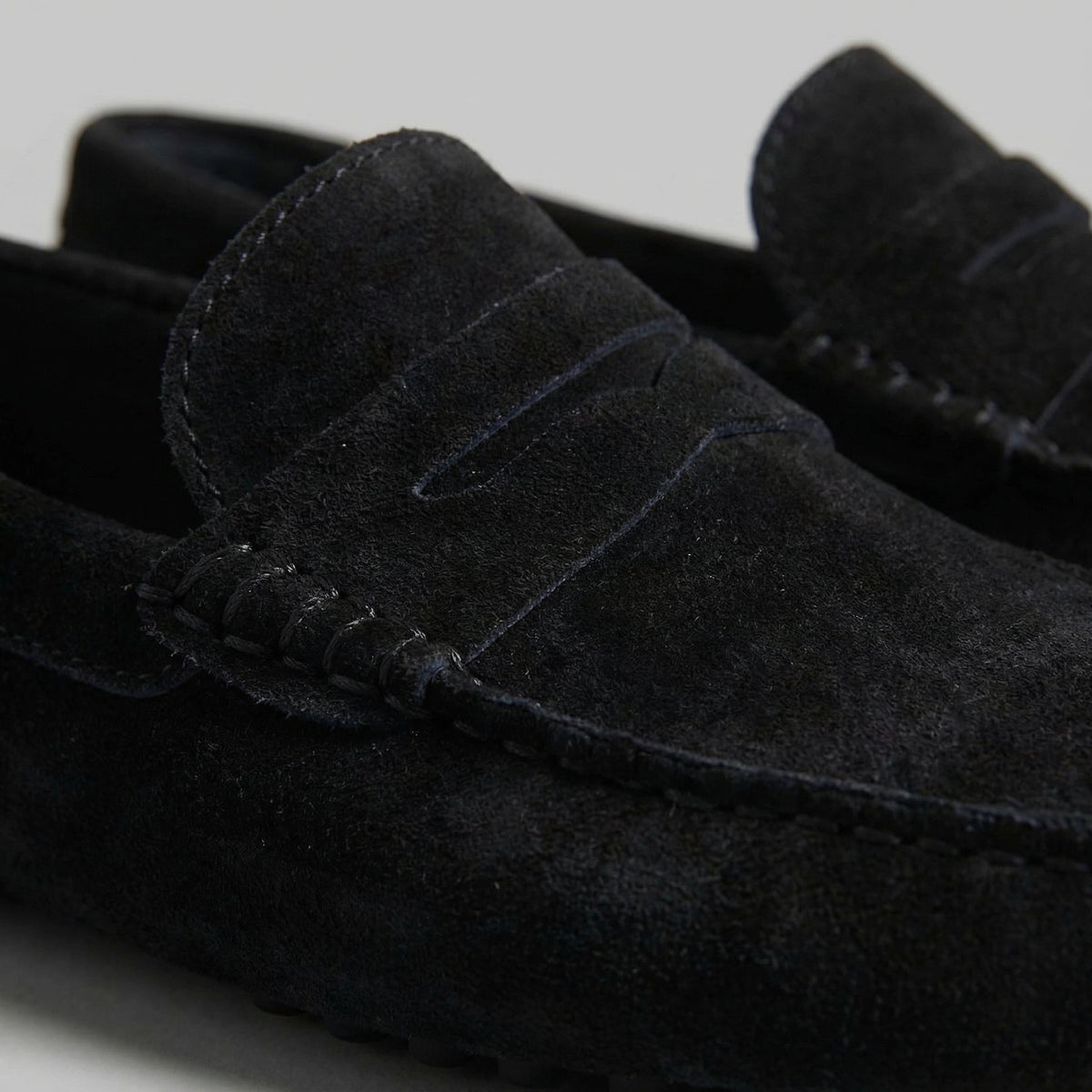 Pim | Suède loafers met brede dwarsband